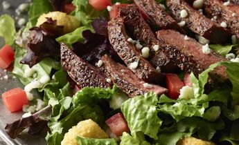 7-Pepper Sirloin Lunch Salad Combo