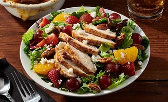 Grilled Chicken & Strawberry Lunch Salad Combo